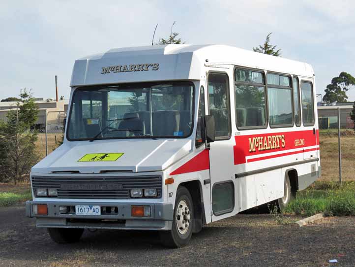 McHarry's Nissan CMA87K Charioteer 117